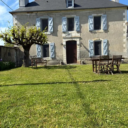 Maison Village Entre Pau Et Lourdes Hébergement de vacances Boeil-Bezing